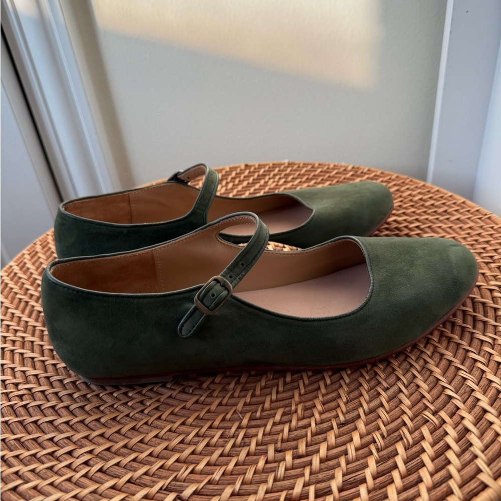 FORTRESS OF INCA in Moss Green Suede Flats - Picture 3 of 6